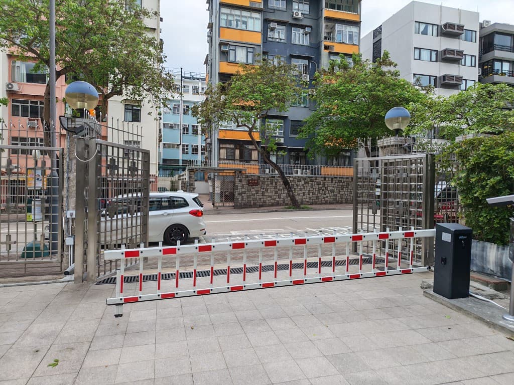 全自動化車牌分析及閘道方案