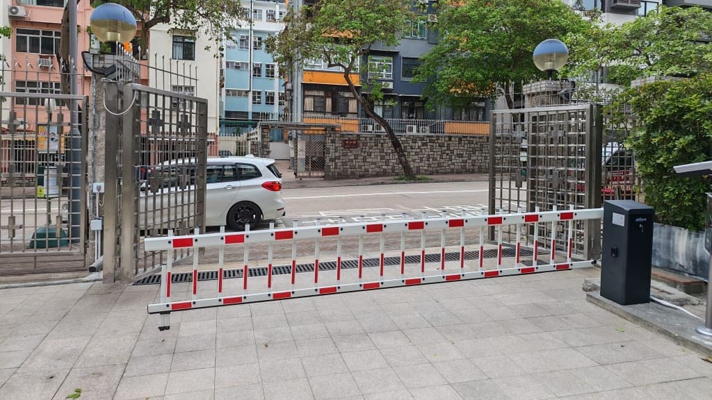停車場撞車逃逸、取證無門?ANPR 車牌識別系統點幫商場物管還原真相